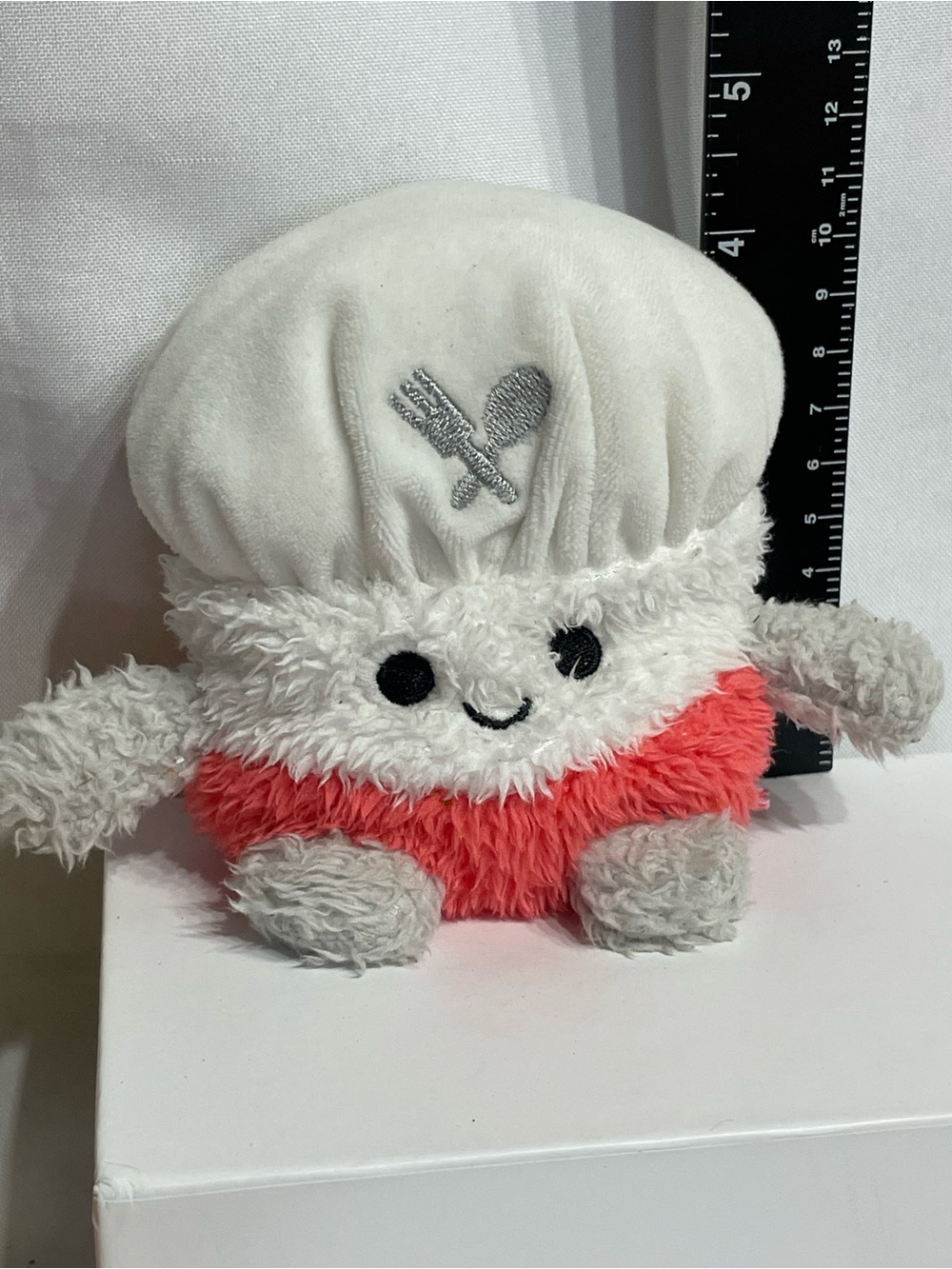 Cabel the Chef Hat plush BumBumz KitchenBumz series Tag Removed